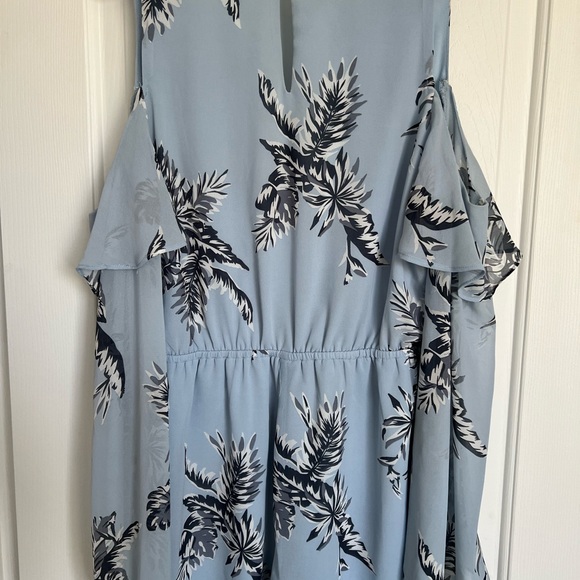 ☀️ Romper - cold shoulder, light blue, tropical print - Picture 10 of 13